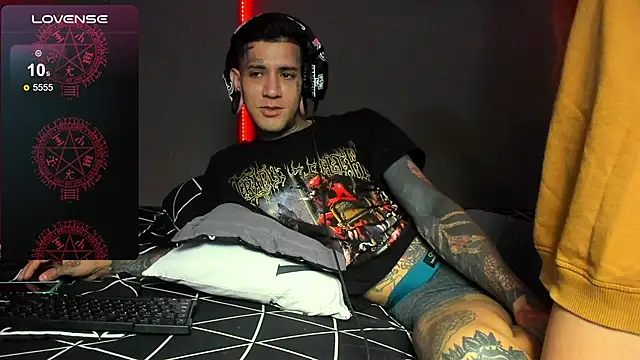 Živý XXX chat jhonny__ackerman