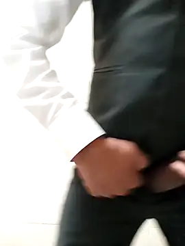 SADDLECOCK 라이브 XXX 채팅