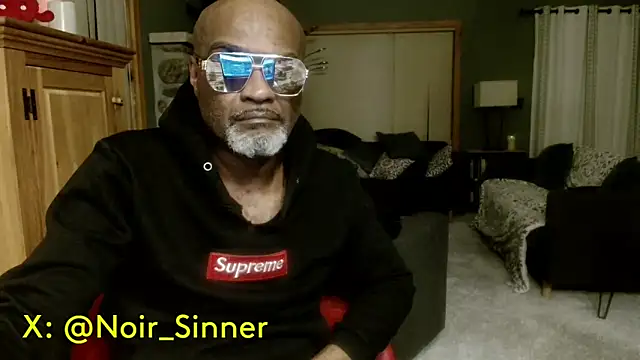 sinnernoir élő XXX-chatje