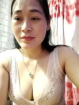 NgocLinh_69 Live XXX-Chat