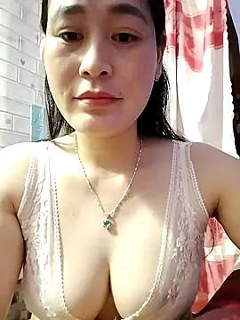 NgocLinh_69: онлайн-секс-чат