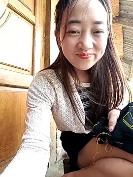 Zhan99999's Live XXX Chat