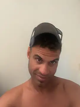 ZF-Athlete's Live XXX Chat