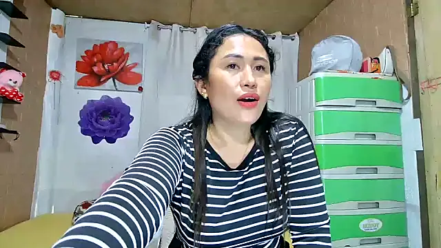 Filipina_Desire Live XXX Chat