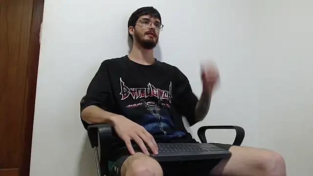 Show modela joseh0se na web-kameri