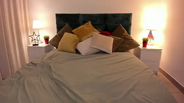 missAngellina Chat XXX in diretta