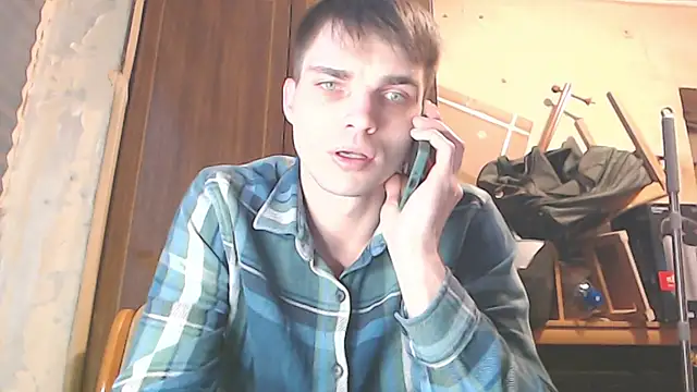 WeGiveJoyn Webbikameraesitys