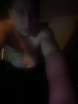 Pokazy przed kamerką – B3toBaby