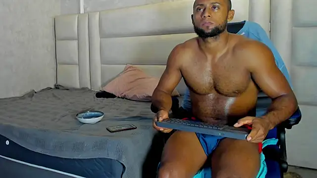 Dark_lennox webkamerás műsora