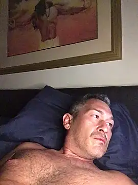 countryboi2002: διαδικτυακό σόου στην κάμερα