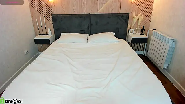 Crystal-Lace Adlı Modelin Canlı XXX Sohbeti