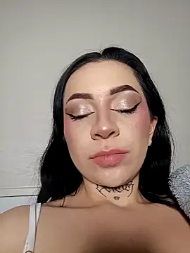 Czat XXX na żywo – Kollontai