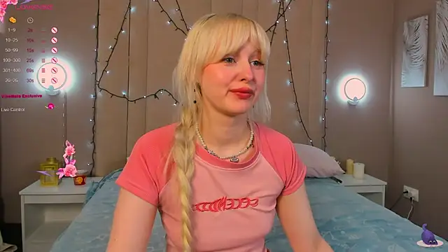 AdeleSilvyのライブXXXチャット