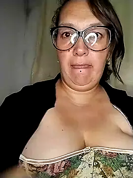 _Saraqueen Adlı Modelin Canlı XXX Sohbeti