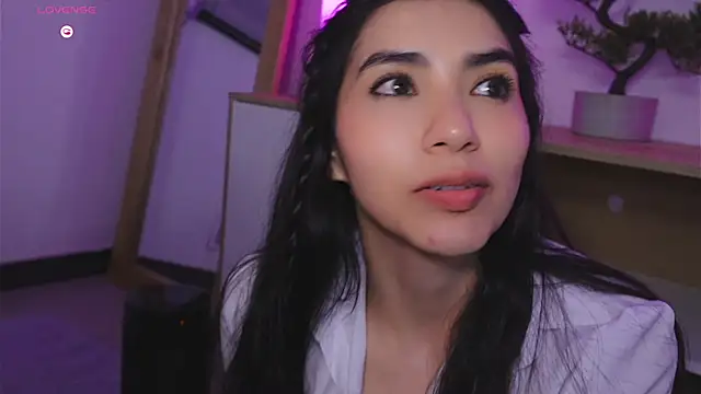 Samantha_night__ webkamerás műsora