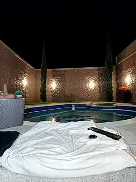 LucyLovelyy live XXX chat