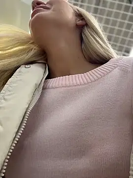 NewLaleのライブXXXチャット