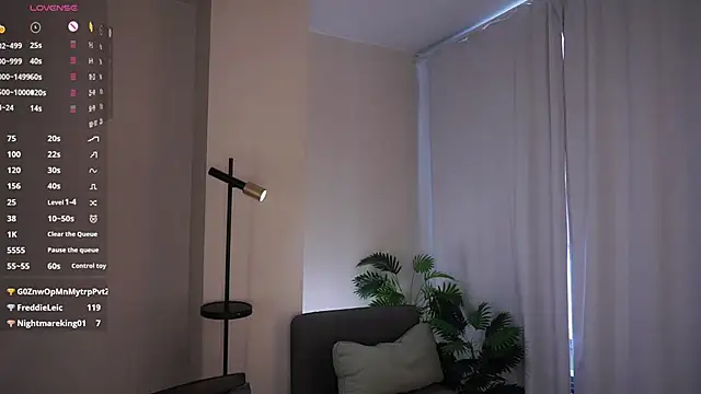 Chatroom XXX en direct de ClarineCasebolt