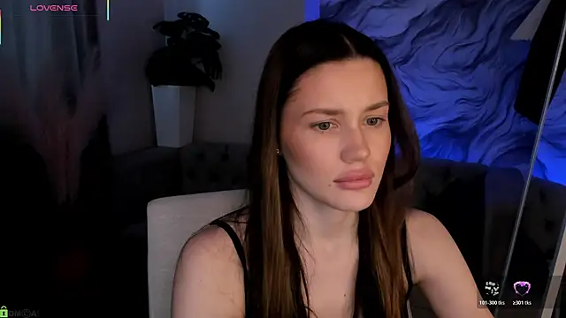 Aria_Mila Adlı Modelin Canlı XXX Sohbeti