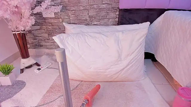 Chat +18 de Susanaross ao vivo