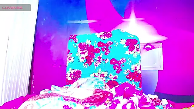 Cristalxxts webcam show