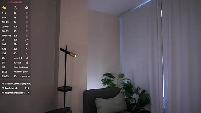 ClarineCasebolt live XXX chat