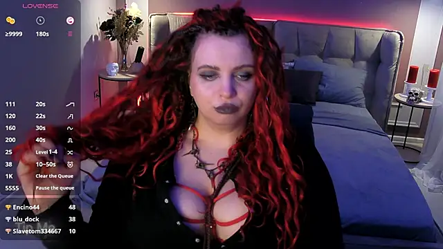 Chat +18 de Miss_Maya_Mils ao vivo