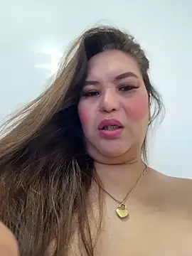 ashleygrahamts: онлайн-секс-чат