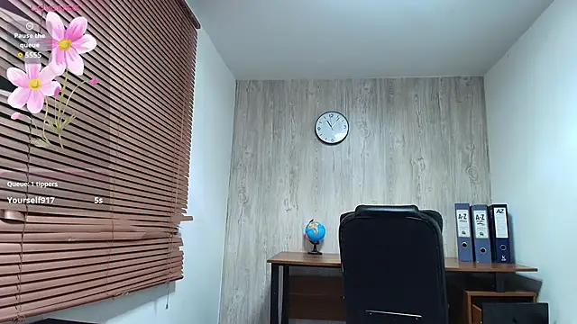 AuroraBrown Live XXX chat