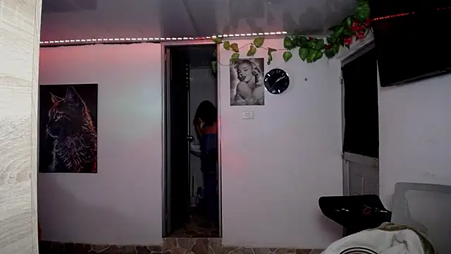 Samara_Homescapes élő XXX-chatje