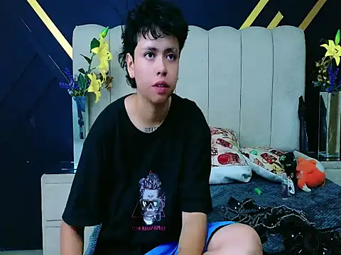 NikiEvanz Adlı Modelin Canlı XXX Sohbeti