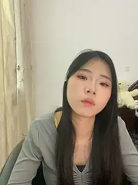 yiyibaby2026 网络视讯表演