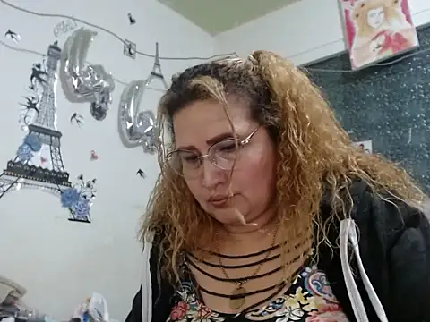 دردشة Perla1981-- الجنسية المباشرة