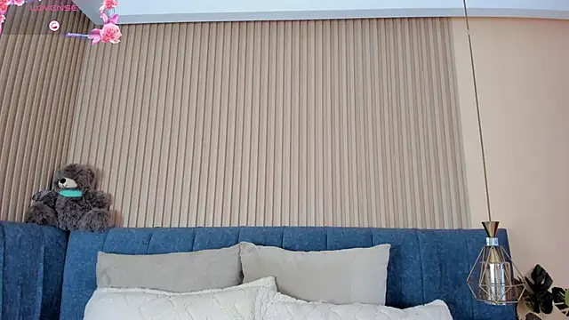 Chat +18 de kathecute__ ao vivo