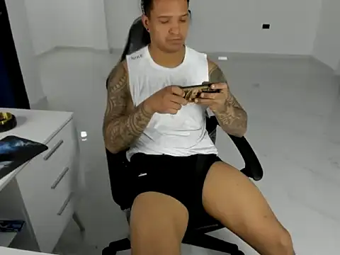 Chat XXX en directo de master_leather