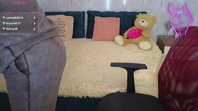 XXX chat uživo modela Rysalochkaa