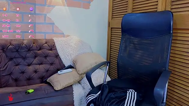 mister_eithan Show Webcam