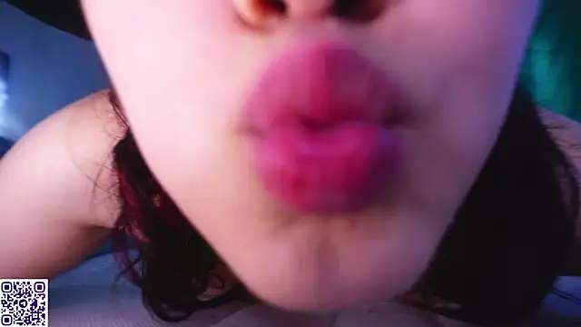 VerlieChahalのライブXXXチャット