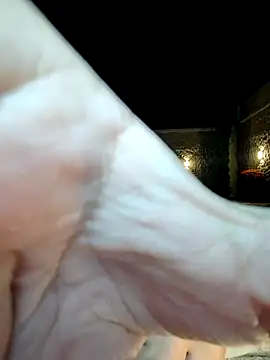 XXX chat uživo modela LucyLovelyy