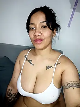 XXX chat uživo modela violettaa_millerss