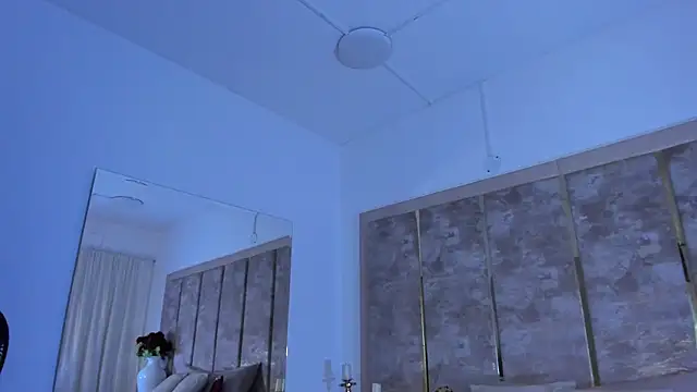 BarbieMonet's Live XXX Chat