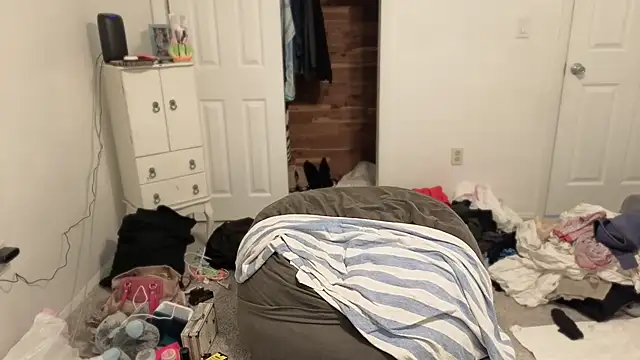 magicsparkles: διαδικτυακό σόου στην κάμερα