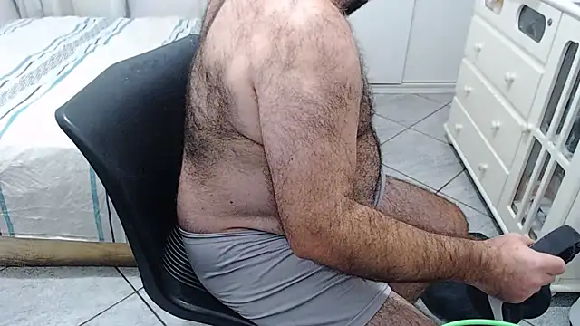 Show de MysterBearMG na webcam