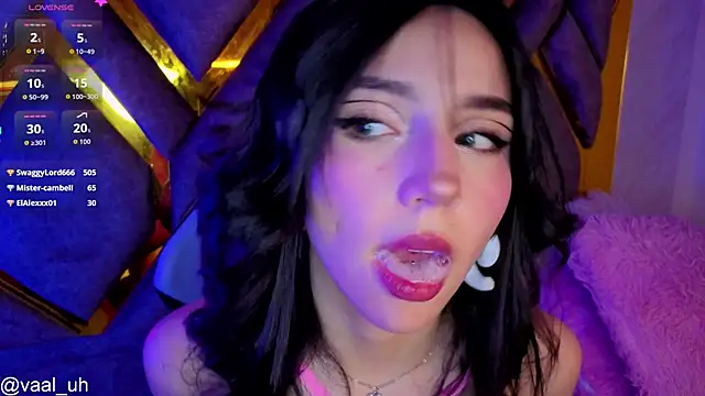 XXX chat uživo modela Valuh_Blake