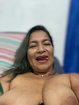 Jlo_69 Adlı Modelin Canlı XXX Sohbeti