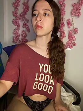 -rosi Adlı Modelin Canlı XXX Sohbeti