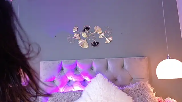 Chat XXX ao vivo de kendalFox_