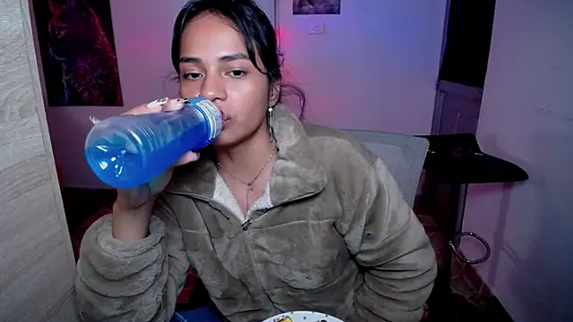 Chat XXX ao vivo de Samara_Homescapes