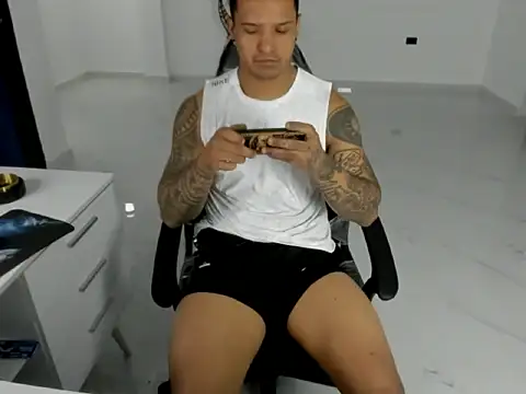 master_leather 在線直播表演