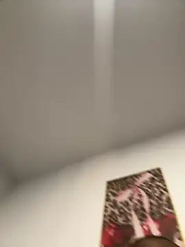 London_xo 现场XXX聊天